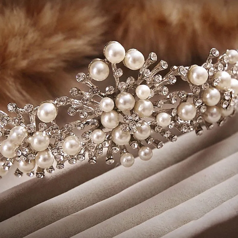 Elegant Nouvelle Fashion Pearl Crown Crystal Rhinestone Tiara