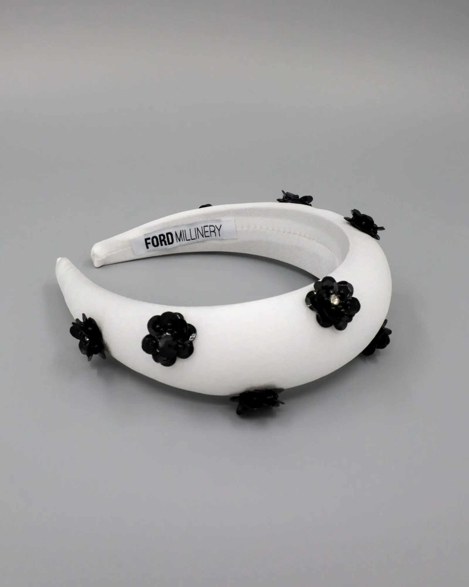 LOTTIE Headpiece (white w/ black)