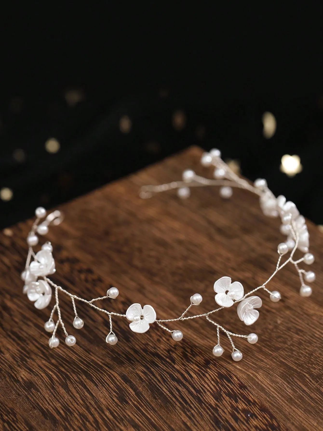 Pearl & Flower Decor Bridal Headwear Elegant Tiaras