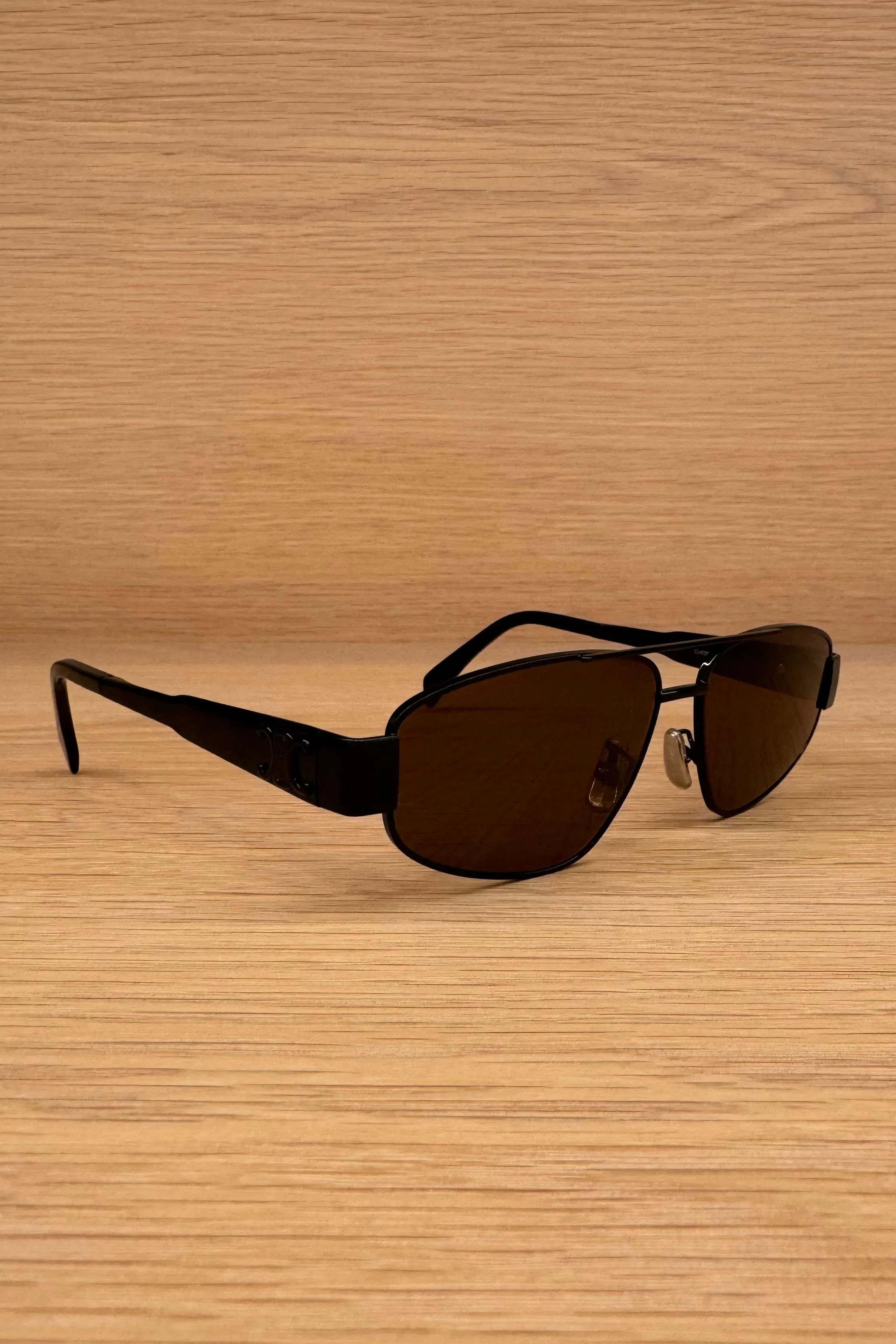 TRIOMPHE METAL 03 SUNGLASSES IN BLACK METAL CL40281U