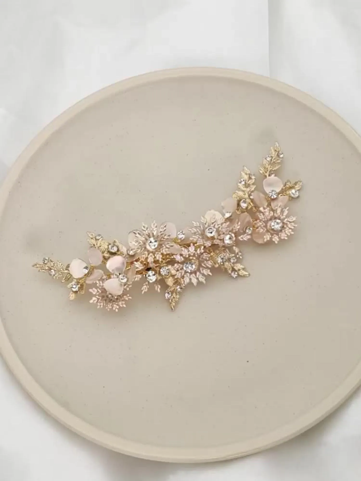 Vintage Gold Flower Embellished Rhinestone Hairpin