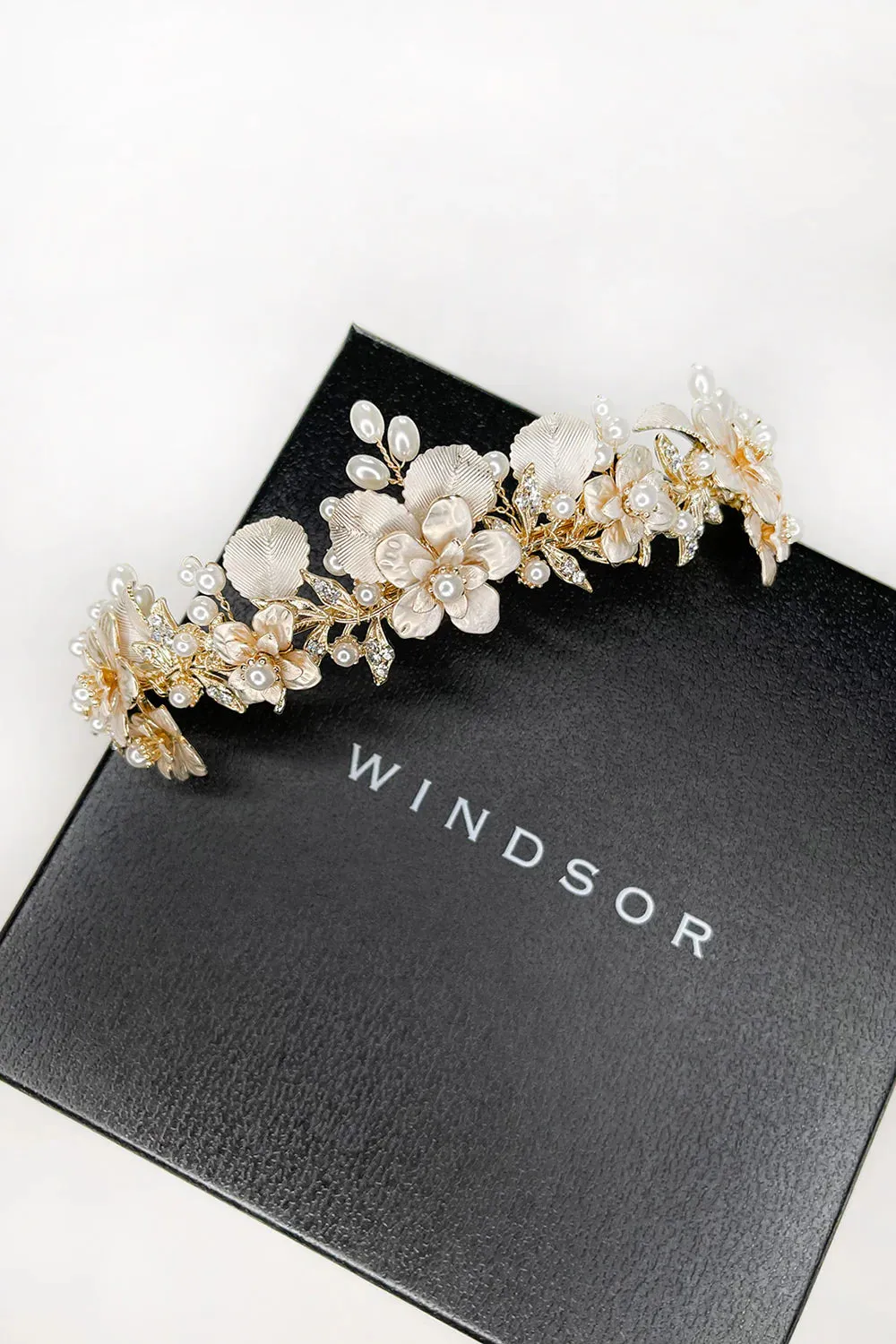 Windsor Bridal Louise Crown, Gold Pearl